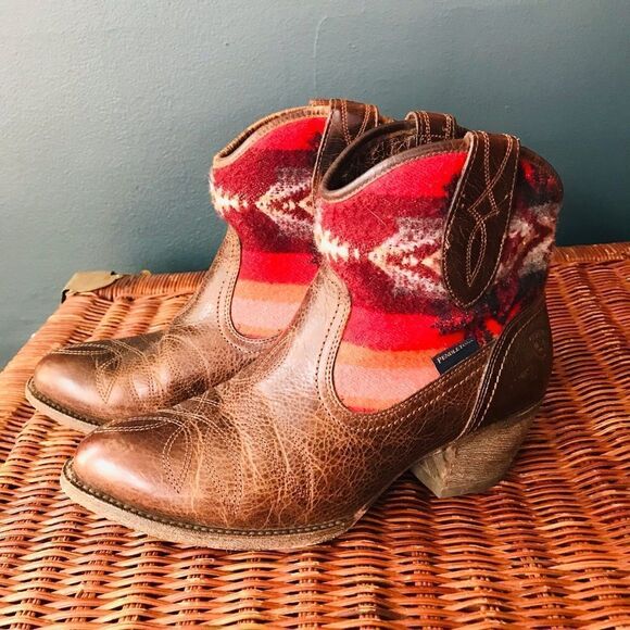 Ariat | Pendleton collab | women’s Meadow Boot - Women's size 8 - Picture 2 of 11
